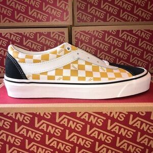 Vans Boldi Ni checkerboard NWT
